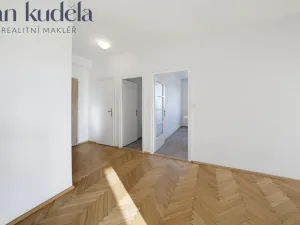 Pronájem pokoje, Brno, Trávníky, 9 m2