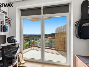Prodej bytu 2+kk, Kamenice - Ládví, Benešovská, 60 m2