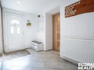 Prodej rodinného domu, Lučany nad Nisou, 235 m2