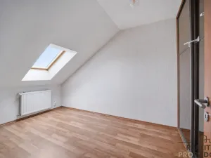 Prodej bytu 3+kk, Hovorčovice, Řipská, 75 m2
