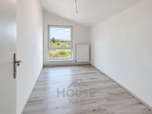 Prodej bytu 2+1, Hostouň, U Tvrze, 52 m2