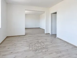 Prodej bytu 2+1, Hostouň, U Tvrze, 52 m2