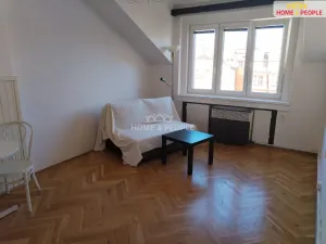 Pronájem bytu 2+1, Praha - Žižkov, Biskupcova, 50 m2