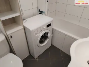 Pronájem bytu 2+1, Praha - Žižkov, Biskupcova, 50 m2