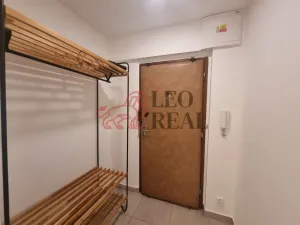 Pronájem bytu 1+1, Praha - Záběhlice, Choceradská, 54 m2