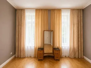 Pronájem bytu 2+1, Praha - Nové Město, Senovážné náměstí, 70 m2