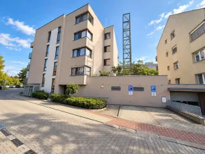 Pronájem bytu 2+kk, Praha - Střížkov, Jitravská, 56 m2