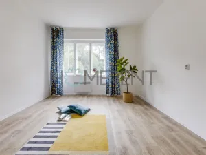 Pronájem bytu 2+1, Praha - Žižkov, Jeseniova, 44 m2