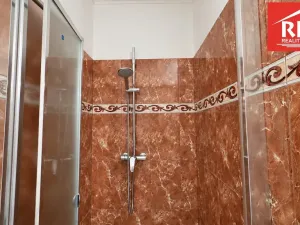 Pronájem obchodního prostoru, Mariánské Lázně, Hlavní třída, 60 m2