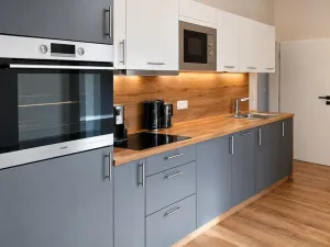 Pronájem bytu 1+kk, Praha - Újezd nad Lesy, Staroújezdská, 60 m2