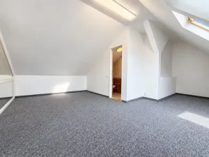 Pronájem kanceláře, Praha - Vršovice, Kodaňská, 150 m2