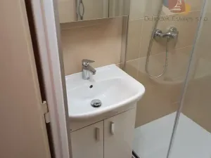 Pronájem bytu 2+kk, Třinec, Slezská, 36 m2
