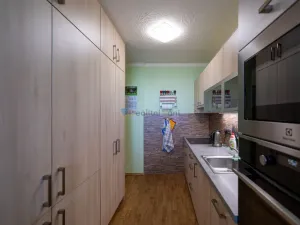 Prodej bytu 3+1, Praha - Stodůlky, Klukovická, 78 m2
