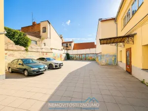 Pronájem kanceláře, Znojmo, Horní náměstí, 103 m2