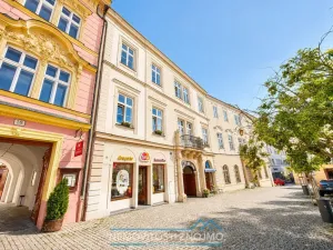 Pronájem kanceláře, Znojmo, Horní náměstí, 103 m2