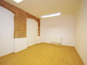 Pronájem obchodního prostoru, Praha - Vinohrady, Mánesova, 135 m2