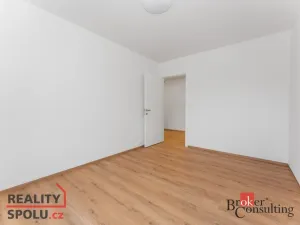 Pronájem bytu 4+kk, Hradec Králové - Nový Hradec Králové, Buková, 149 m2