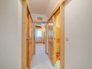 Dražba ubytování, Všechovice, 2580 m2