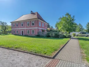 Pronájem bytu 4+kk, Kratonohy, 150 m2