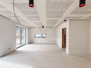 Prodej rodinného domu, Kamenice - Ládví, 159 m2