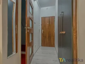 Pronájem bytu 1+kk, Havířov, Družstevnická, 24 m2
