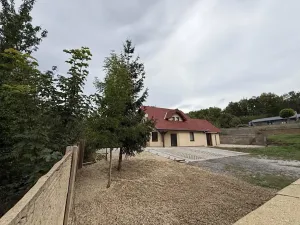 Prodej rodinného domu, Chržín, 166 m2