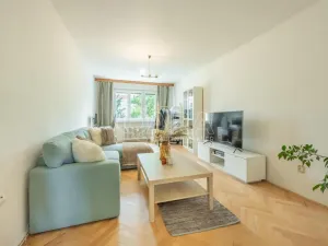 Prodej bytu 2+1, Praha - Malešice, Tuchorazská, 55 m2