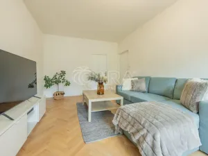 Prodej bytu 2+1, Praha - Malešice, Tuchorazská, 55 m2