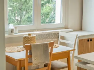 Prodej bytu 2+1, Praha - Malešice, Tuchorazská, 55 m2