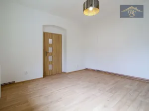 Pronájem bytu 1+1, Ústí nad Labem - Neštěmice, Železná, 57 m2