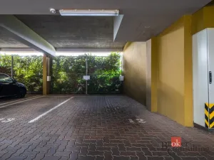 Pronájem bytu 3+kk, Praha - Dolní Měcholupy, Kryšpínova, 79 m2