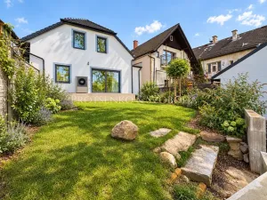 Prodej rodinného domu, Kamenice nad Lipou, Dobšova, 215 m2