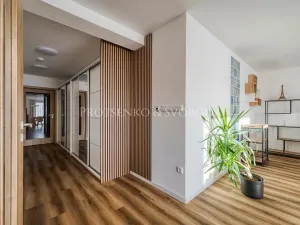 Prodej rodinného domu, Kamenice nad Lipou, Dobšova, 215 m2
