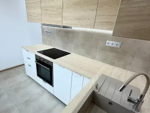 Prodej bytu 2+1, Karviná, Dačického, 59 m2