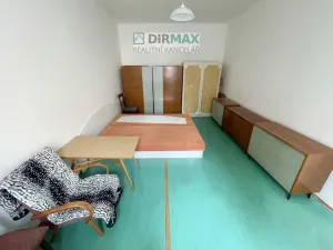 Pronájem bytu 2+kk, Plzeň - Jižní Předměstí, Vrchlického, 44 m2