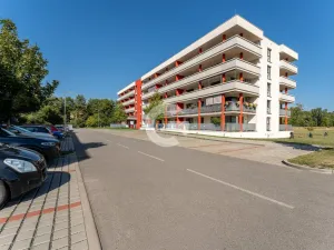 Prodej bytu 2+kk, Zlín - Příluky, Boněcký rybník, 55 m2