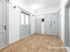 Pronájem bytu 3+1, Praha - Smíchov, Na bělidle, 98 m2