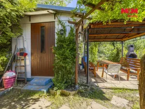 Prodej zahrady, Rybitví, 185 m2
