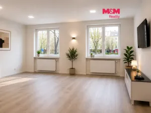 Pronájem bytu 3+1, Poděbrady - Poděbrady II, nám. T.G.Masaryka, 76 m2