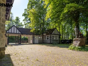 Prodej ubytování, Karlovy Vary, Sovova stezka, 1500 m2