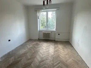 Prodej bytu 2+1, Sokolov, Heyrovského, 54 m2