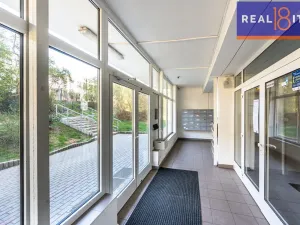 Prodej bytu 3+1, Praha, Jasmínová, 73 m2