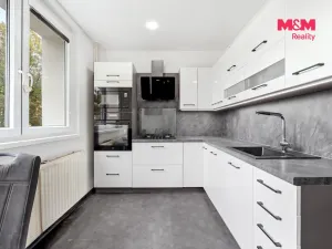 Prodej bytu 3+1, Jablonec nad Nisou - Mšeno nad Nisou, Mechová, 72 m2