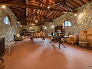 Prodej výrobních prostor, Castellina in Chianti, Itálie, 1130 m2