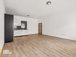 Prodej bytu 2+kk, Uherské Hradiště, Nádražní, 71 m2