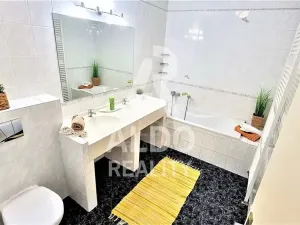 Prodej bytu 3+kk, Dolní Třebonín, 75 m2