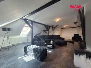 Prodej bytu 4+kk, Králův Dvůr - Levín, Na Lucberku, 141 m2