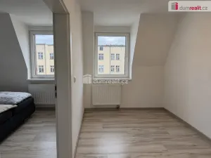 Pronájem bytu 2+kk, Karlovy Vary, Západní, 27 m2