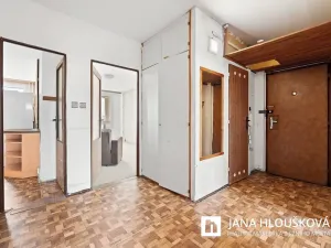 Prodej bytu 3+1, Praha - Chodov, Jažlovická, 73 m2