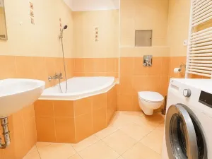 Prodej bytu 2+kk, Praha - Záběhlice, Mattioliho, 57 m2